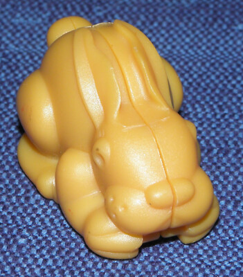 Ü-Ei Tierfigur Hase beige alt Hartplastik Überraschungseier 1970 /80 aus Natoos