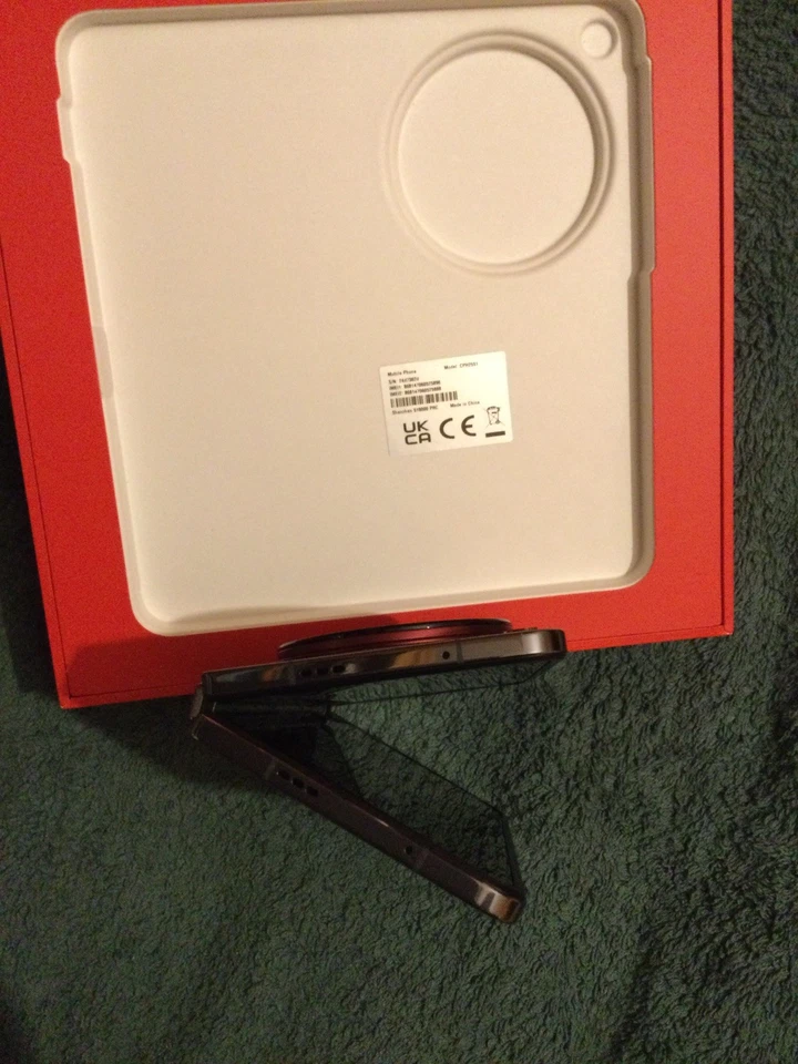 OnePlus Open/ApexEdition 1 TB Crimson shadow Wie Neu - Bild 3 von 4