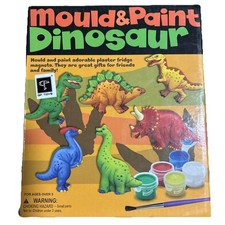 Dinosaur Painting Kit for Kids Mould and Paint Craft Kits with Magnets NIP NEW