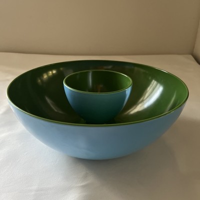 RETRO MCM CHIP & DIP BOWL GREEN AND BLUE MELAMINE 12''X5'' NEWPLACE NEWSPACE