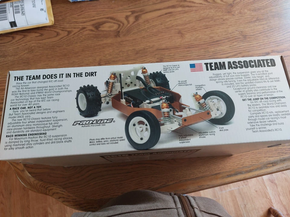 VINTAGE 6001 (SEALED KIT) VINTAGE ASSOCIATED VINTAGE RC CAR - Image 3 of 4