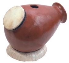 Udu clay drum with goat skin oben
