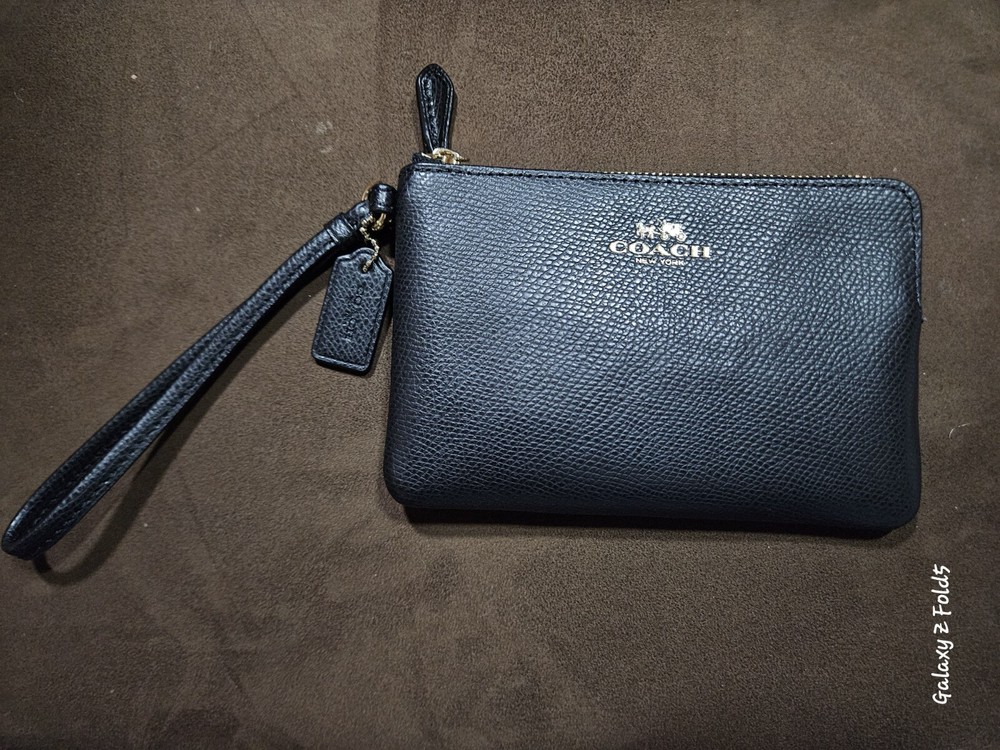 coach wristlet small black leather