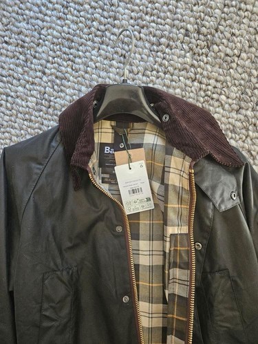 Barbour Bedale Wax Jacket (Sage) - Picture 4 of 8
