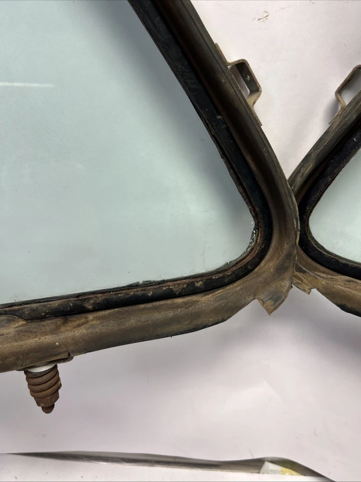 1980 - 1986 Ford Truck & Bronco F100 F150 F250 par de vidro asa de janela de ventilação LH RH - Imagem 4 de 4