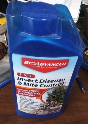 BioAdvanced 3-In-1 Insect Disease & Mite Control Tree & Shrub Concentrate 32oz