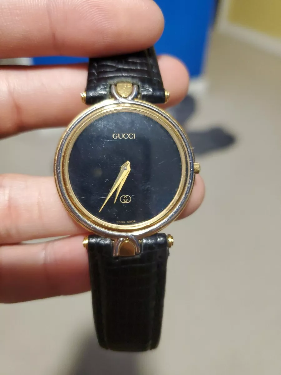 Authentic vintage hotsell gucci watch