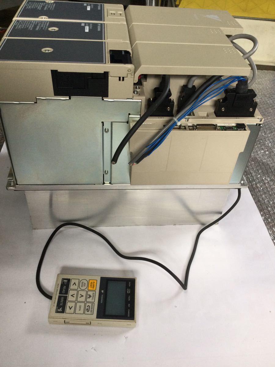 YASKAWA サーボアンプ CACP-JU19A3B CACR-JU084AE02 YASKAWA サーボアンプ CACP-JU19A3B CACR-JU084AE02