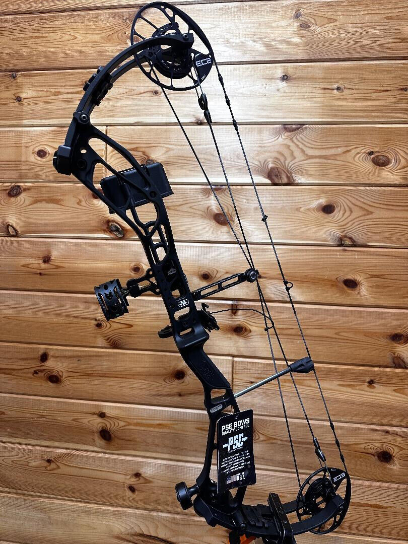 NEW 2024 PSE EVOLVE DS 33 EC2 Cam RH Black 70 Pounds QAD