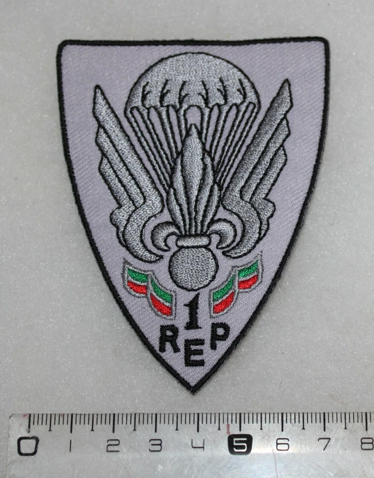 insigne du 1e REP ,légion étrangère, Putsch 1er régiment étranger parachutiste