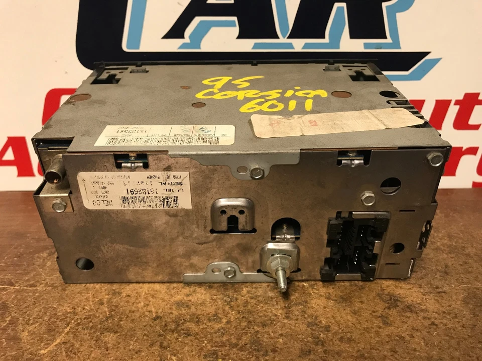 Chevrolet Corsica 1995 radio #6011 Foto 4 de 4