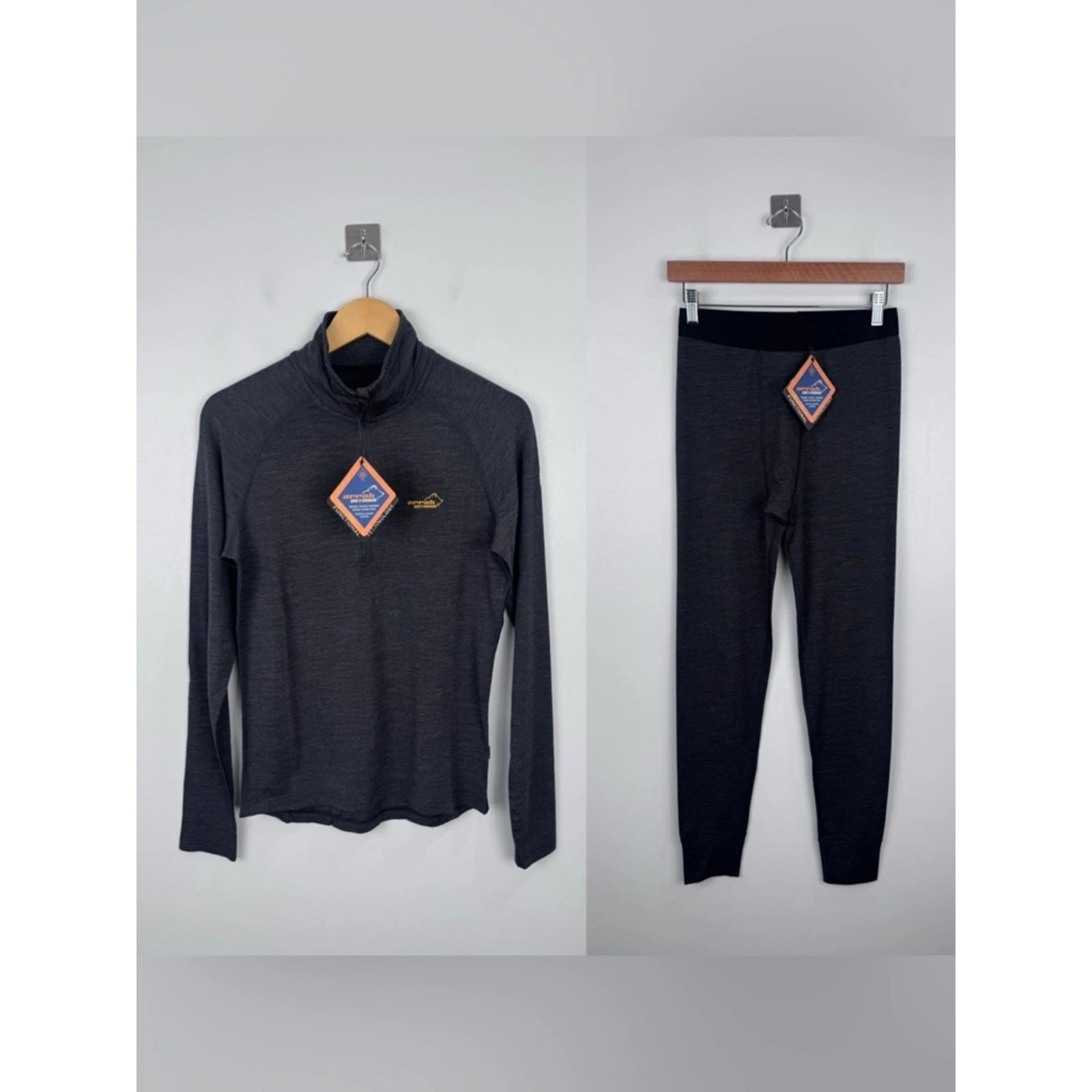 NWT Arrak Outdoor Men 2 Piece Baselayer Set Awesome Wool Tee & Pant Size Small