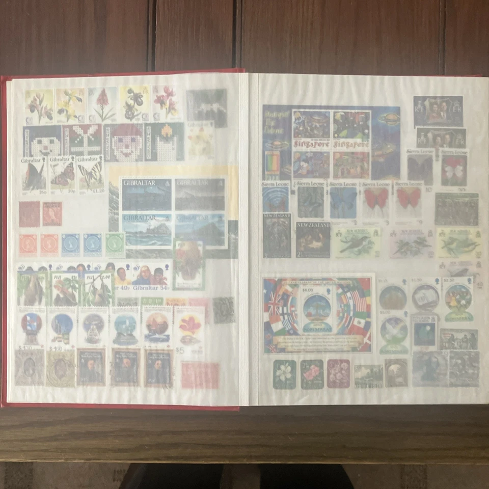 COMMONWEALTH MINT AND USED Stamps IN 16 page Stockbook  - Image 3 of 4