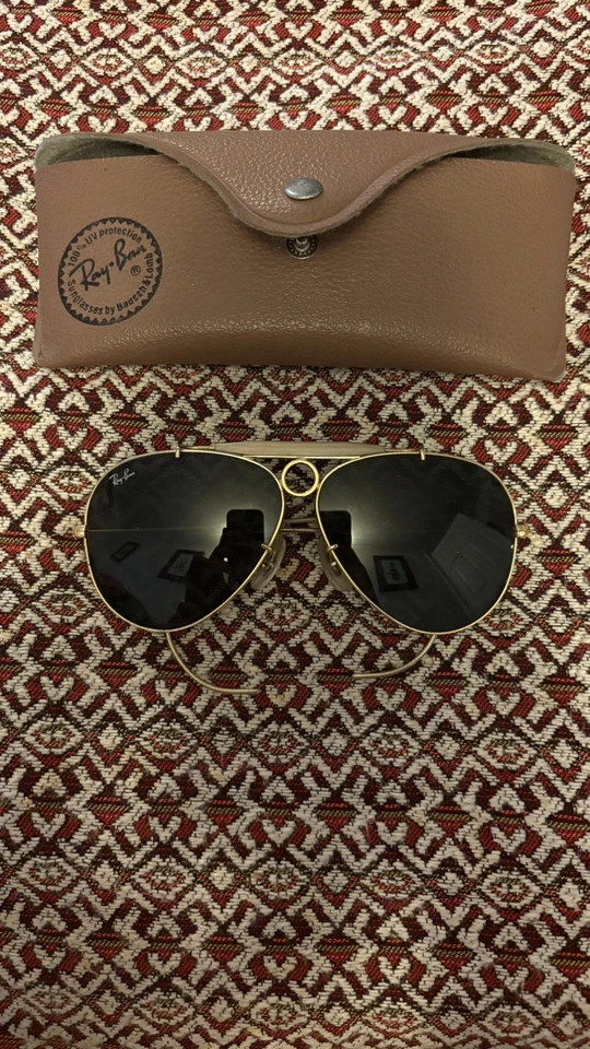 Vintage Bausch & Lomb Ray-Ban Gold Shooter Aviator Sunglasses - USA Marked - Image 4 of 4