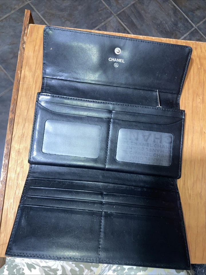 Estuche para tarjetas Chanel logotipo motivo piel de cordero Foto 3 de 4