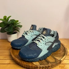 Nike Air Huarache Mens Blue Diffused 704830-402 Running Sneaker Size 11.5 US