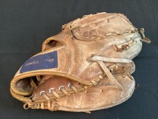 2244 Collegiate Baseball Glove Dual Hinge Pad Pro Model Deep Pocket Design VTG