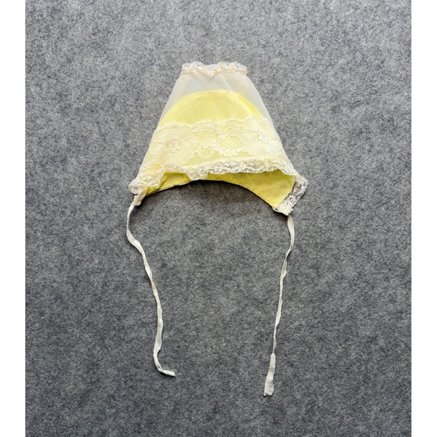 Vintage Baby Bonnet Pastel Yellow Lace Sheer Organza Ribbon Tie 1950s