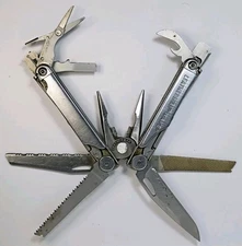 Leatherman Wave - Multi-Tool Stainless 18 Function
