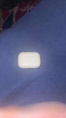 Apple AirPods Pro with MagSafe Wireless Charging Case - White