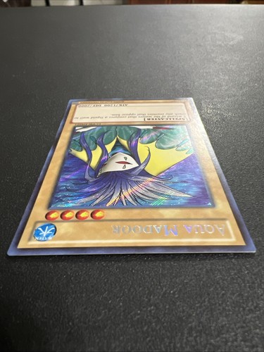 Yugioh Aqua Madoor LCYW-EN221 Holo Card 1996 - Picture 15 of 24