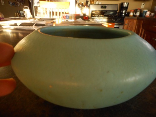 Squat Van Briggle Pottery Colorado Springs CO Blue 1960's? Flowers apx 5.5"diam - Picture 8 of 12