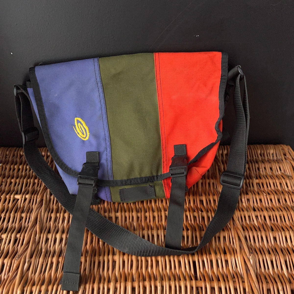 Timbuk2 Laptop Messenger Bag Medium Padded Strap Purple Green Red Retro 90s Y2K