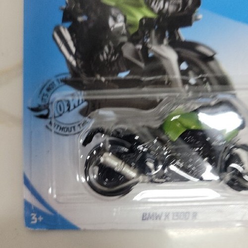 Hot Wheels BMW K 1300 R Factory Fresh 8/10 GHC04-D9C0C. - Picture 4 of 10