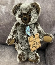 Robin Rive テディベア限定品チャールズ