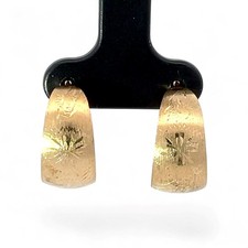 14k Yellow Gold Brushed Floral Hoop Earrings with Butterfly Backs KS1022747