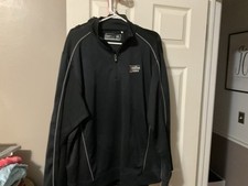 Kettle One Cutter  & Buck  XL 1/4 Zip Pull Over Black