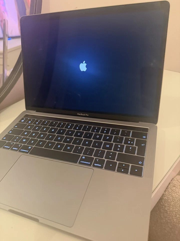 Apple MacBook Pro 13,3, photo 3 sur 5