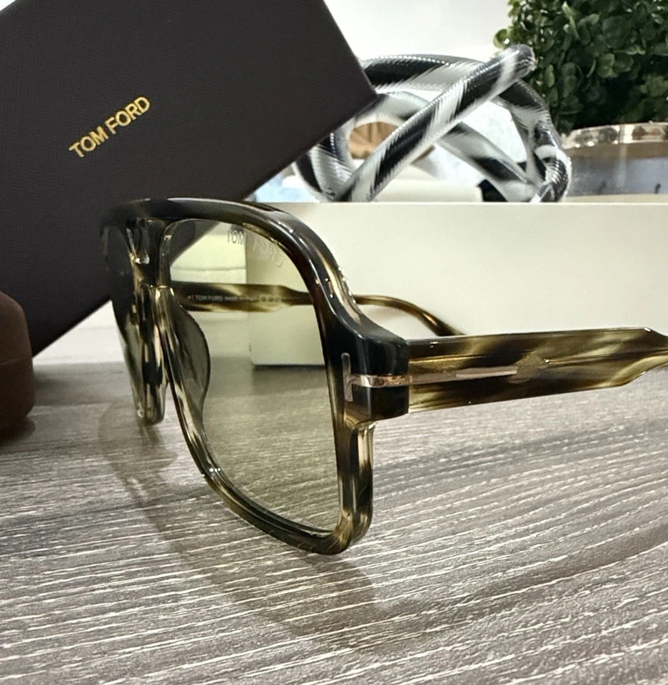 Tom Ford Sunglasses - Изображение 3 из 4