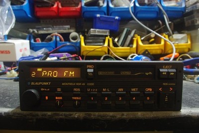 Oldtimer BLAUPUNKT MONTREUX RDR 49 Autoradio mit Kassettenspieler