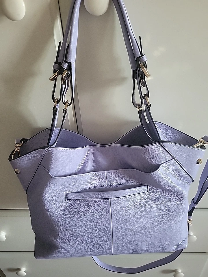 LODIS NUEVO CON ETIQUETAS Nikki Cuero Guijarro Cartera Bolso de Hombro Bandolera Cartera Lavanda  Foto 4 de 4