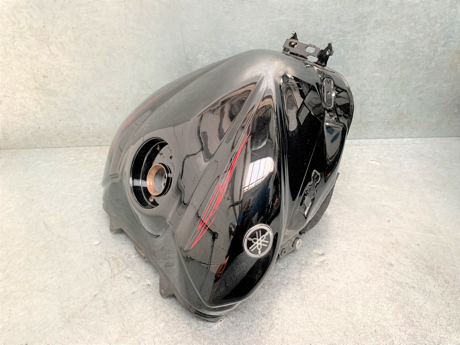 yamaha r6 fuel tank 2C0 2006 to 2007 eBay