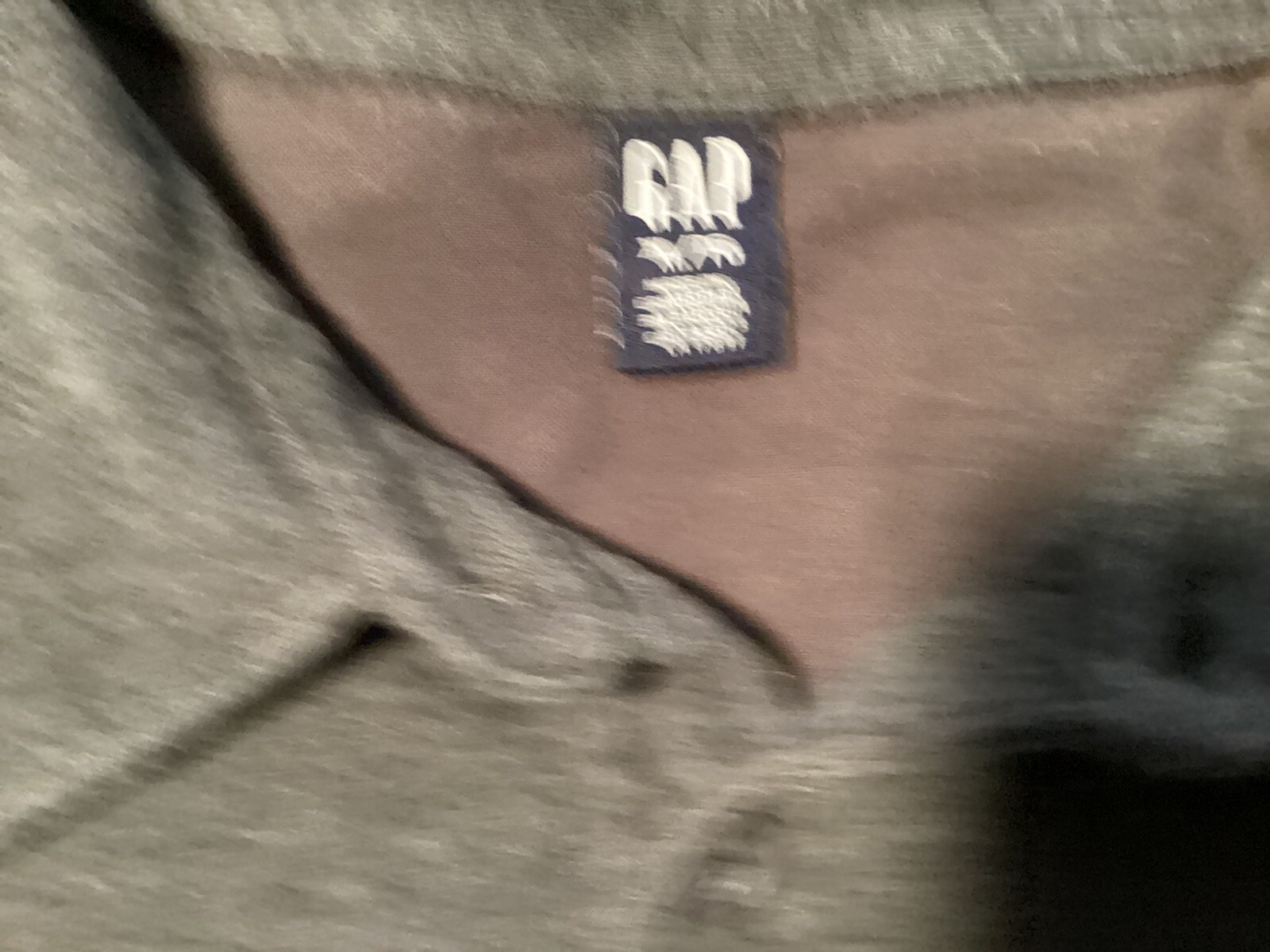 Gap Pull over three button gray shirt - image 3