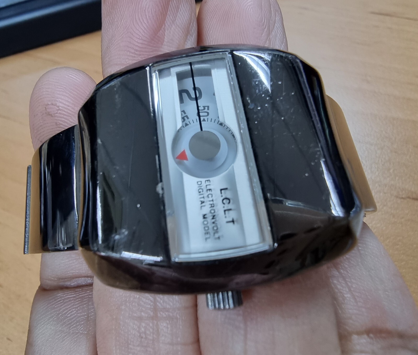 L.C.L.T electronvolt Digital Model Jumping Hour  … - image 5