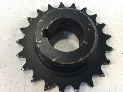 Tsubaki 51F Roller Chain Sprocket 1-7/16