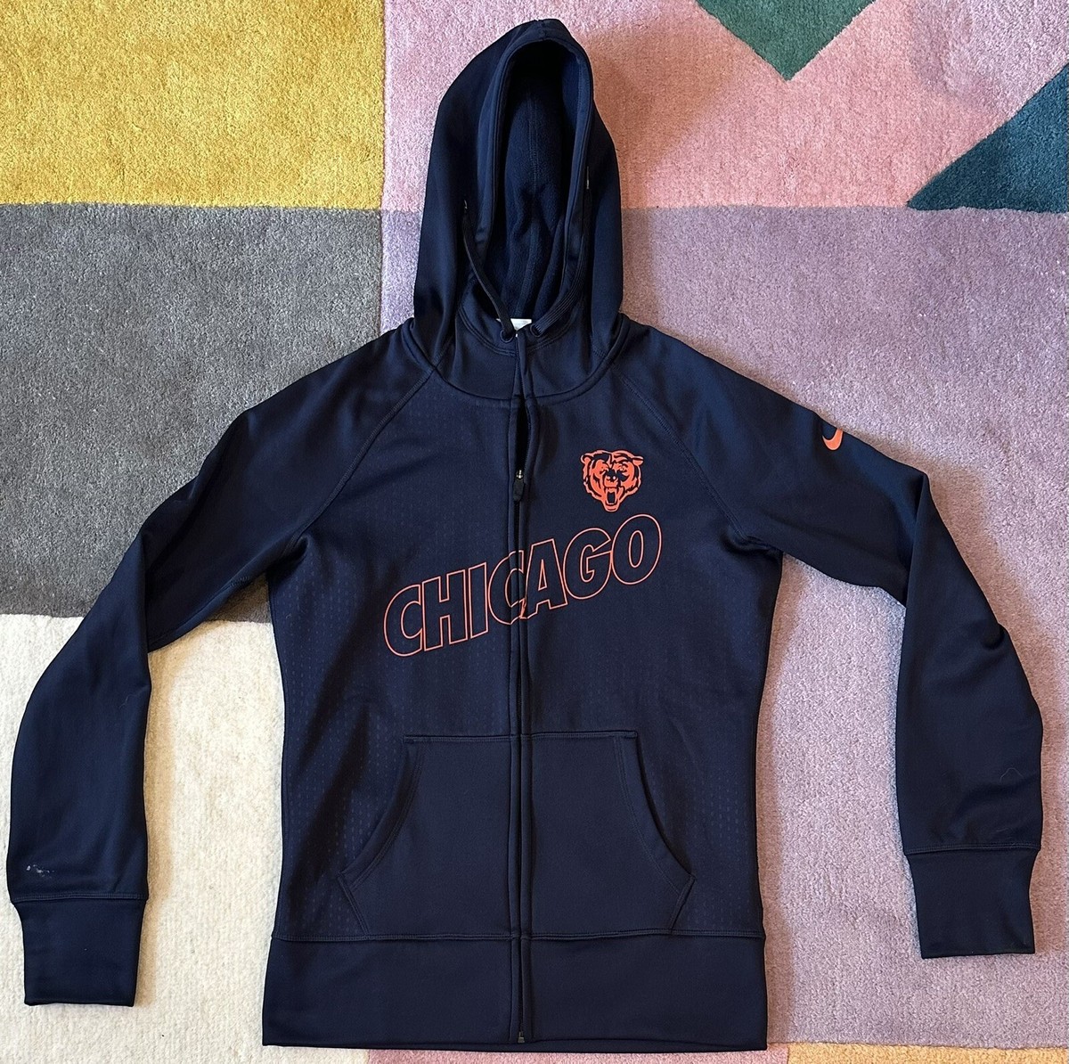 chicago bears therma hoodie