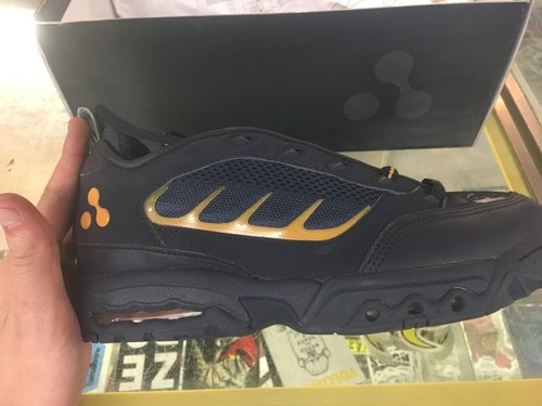 Genetic Alley Vintage Skate Shoe 6.5 