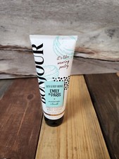 Bath  Body Works Emily in Paris Macaron Cloud Body Cream 8oz