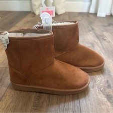 NWT Children s Place Faux Fur Winter Boots, Chestnut, Size 6