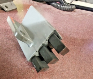 Generac 0J8318 Brush Assembly For Synergy 20kW/15kW EcoGen.