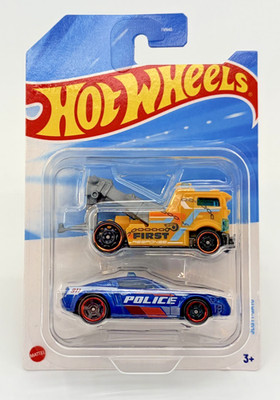 Hot Wheels 2026 Priority Patrol 2 / Police Mustang GT 2 Pack JLG11-JA10 1:64