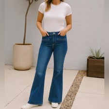Tommy Hilfiger Flare Jeans Size 6 Low rise