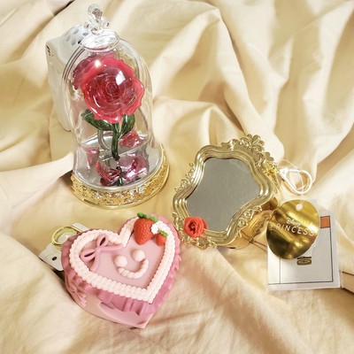 Bath & Body Works Belle Sanitizer Holder & Rose Wallflower Plug-in