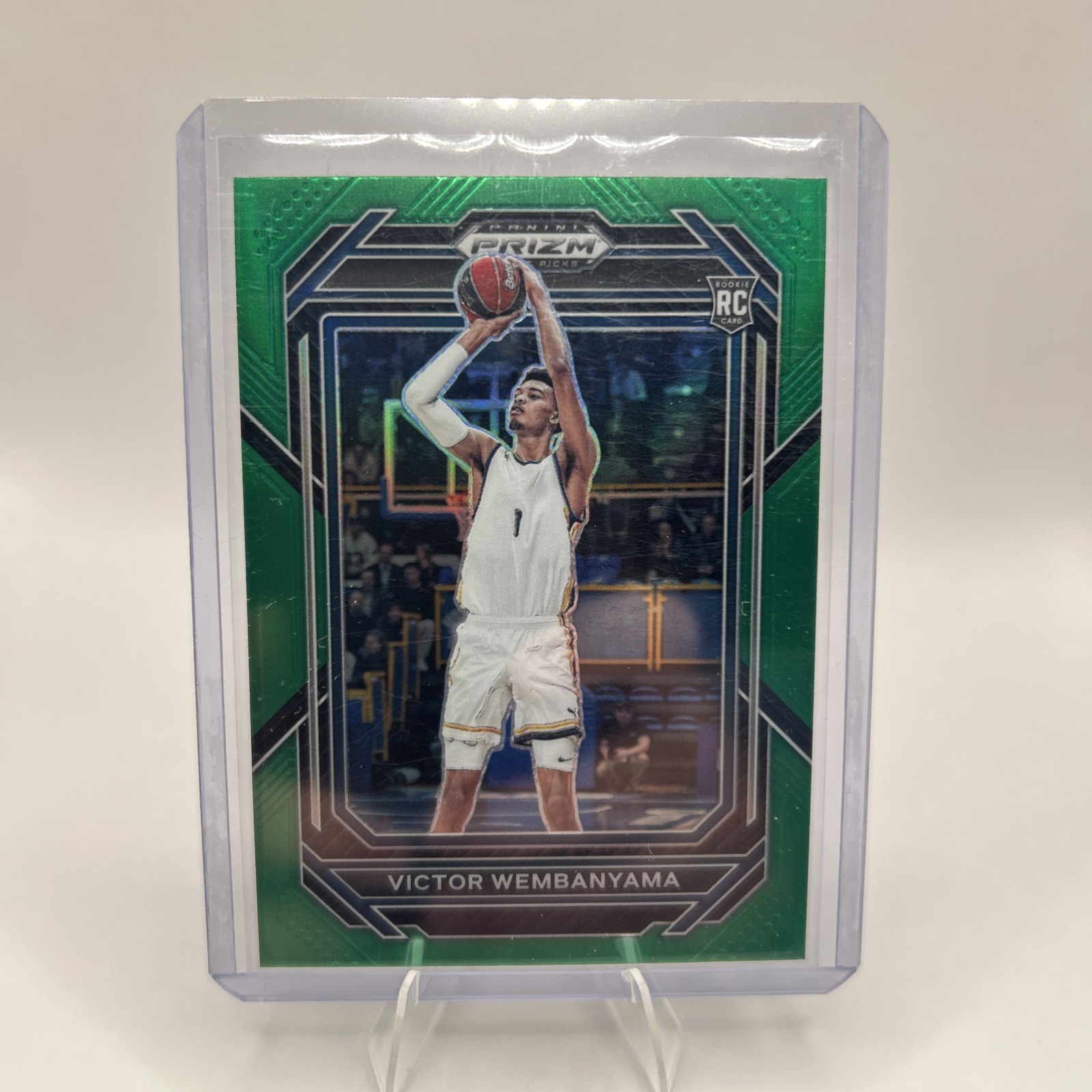 2023-24 Panini Prizm Draft Picks - Victor Wembanyama #2 Green Prizm (RC)