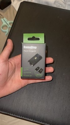 GameStop Play & Charge Kit Black for Xbox One Series X/S Controller