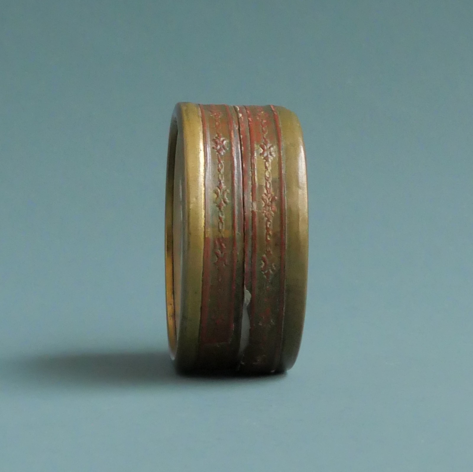 Small Candy Box Fixed Under Glass Bergère 19th C Eglomisé Cover Framed